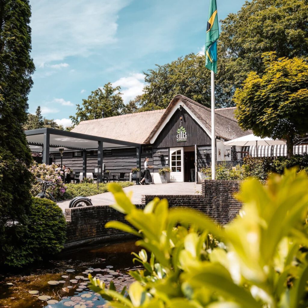 Inspirerende vergaderruimte huren vergaderlocatie vergaderen Veluwe Lunteren natuur privacy lunch diner bereikbaar De Lunterse Boer_sq